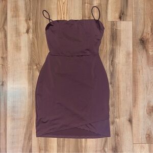 Windsor backless dress